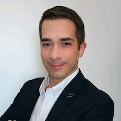 A portrait of Flo Wohlrab